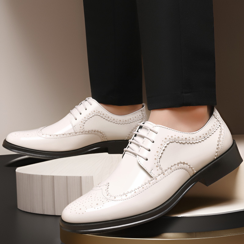 Błyszczące lakierowane brogsy  – Young Men'S Grooming recenzja i cena